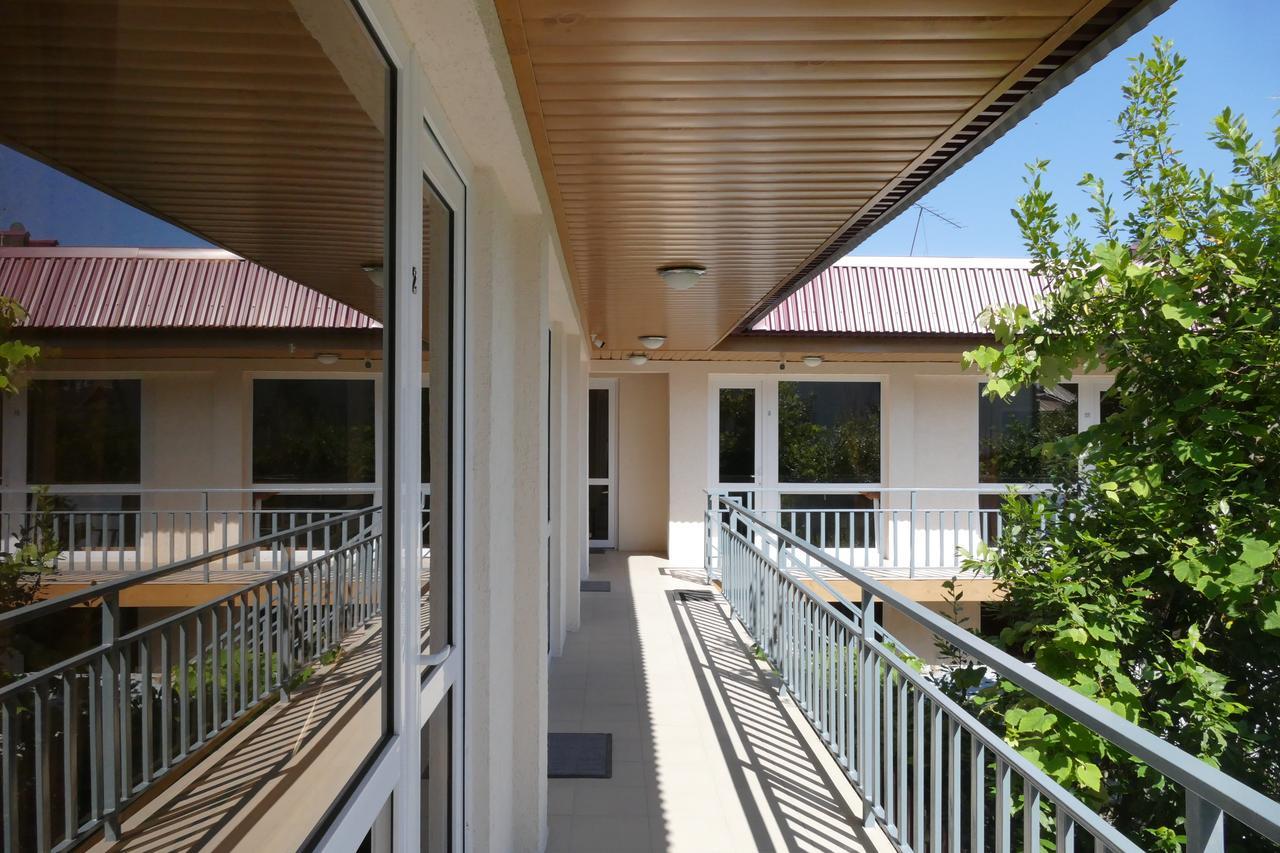 Astoria Comfort Hotel New Athos Exterior foto